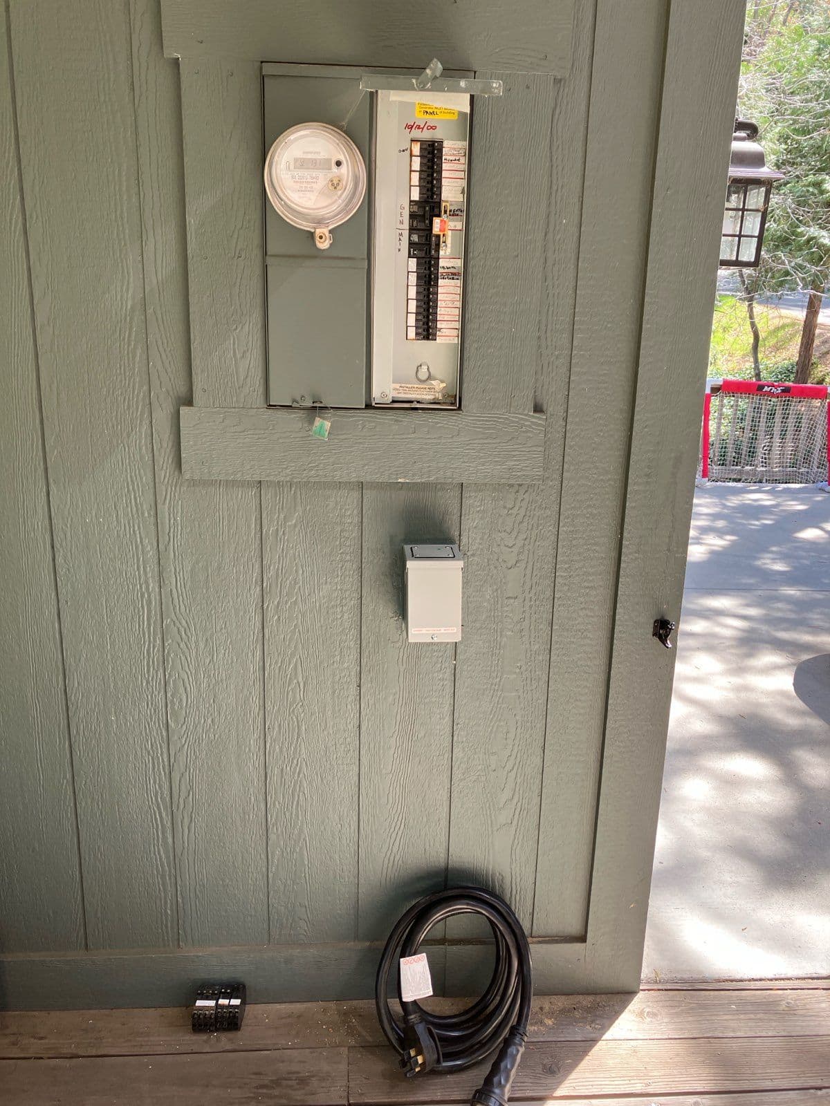 Reliable Generator Plug Installation in Crestline image
